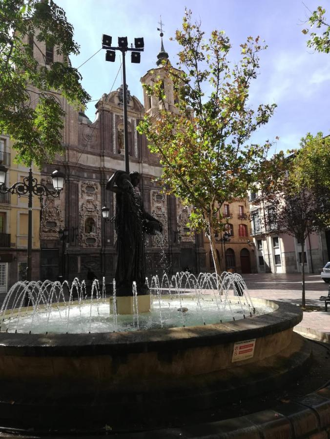 Cesar Augusto House Apartment Zaragoza Exterior photo